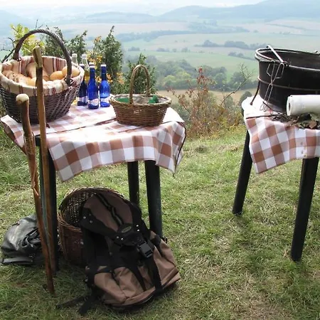 Am Westerwald فندق Martinfeld